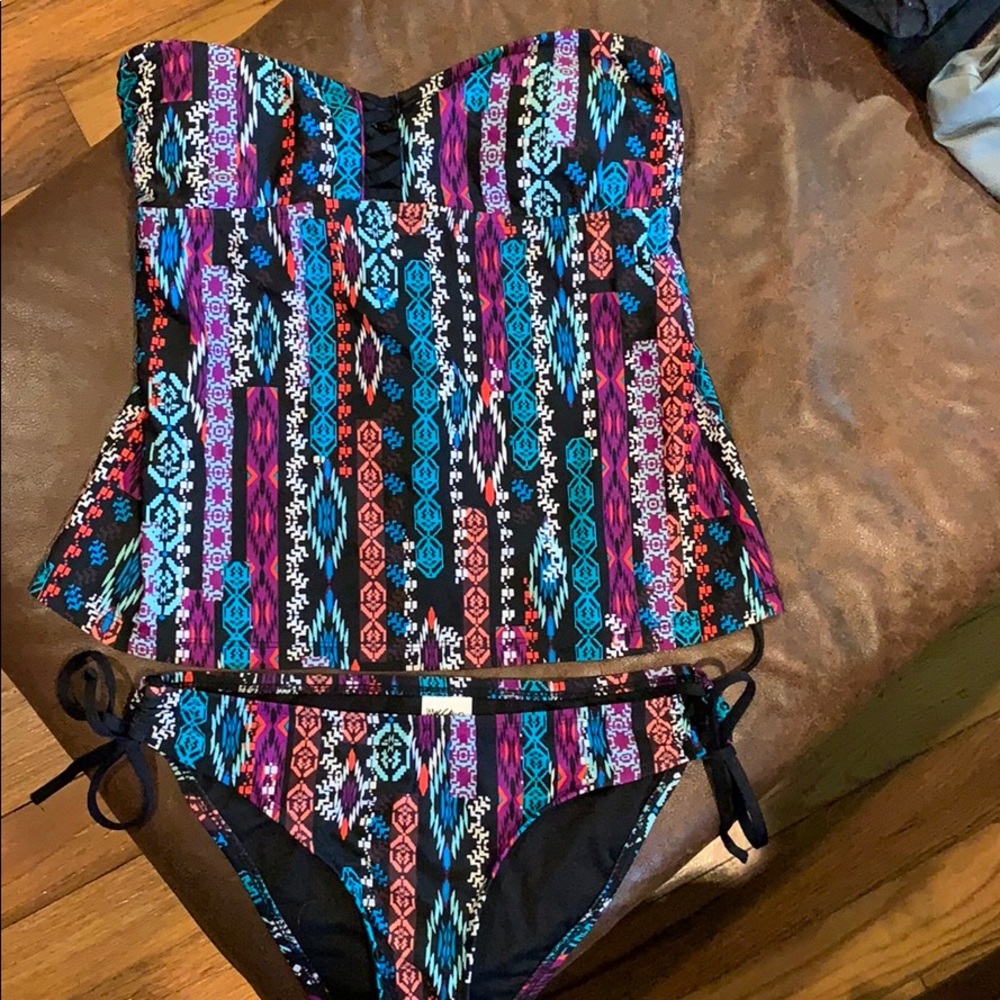 Mossimo Colorful Tribal Tankini